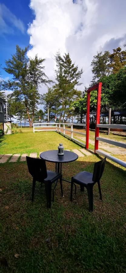 Villa Kotak Kotak Borneo Kudat Exterior foto